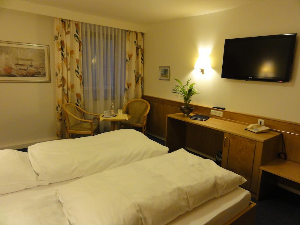 Hotel Württemberger Hof Garni Rottenburg am Neckar Zimmer foto